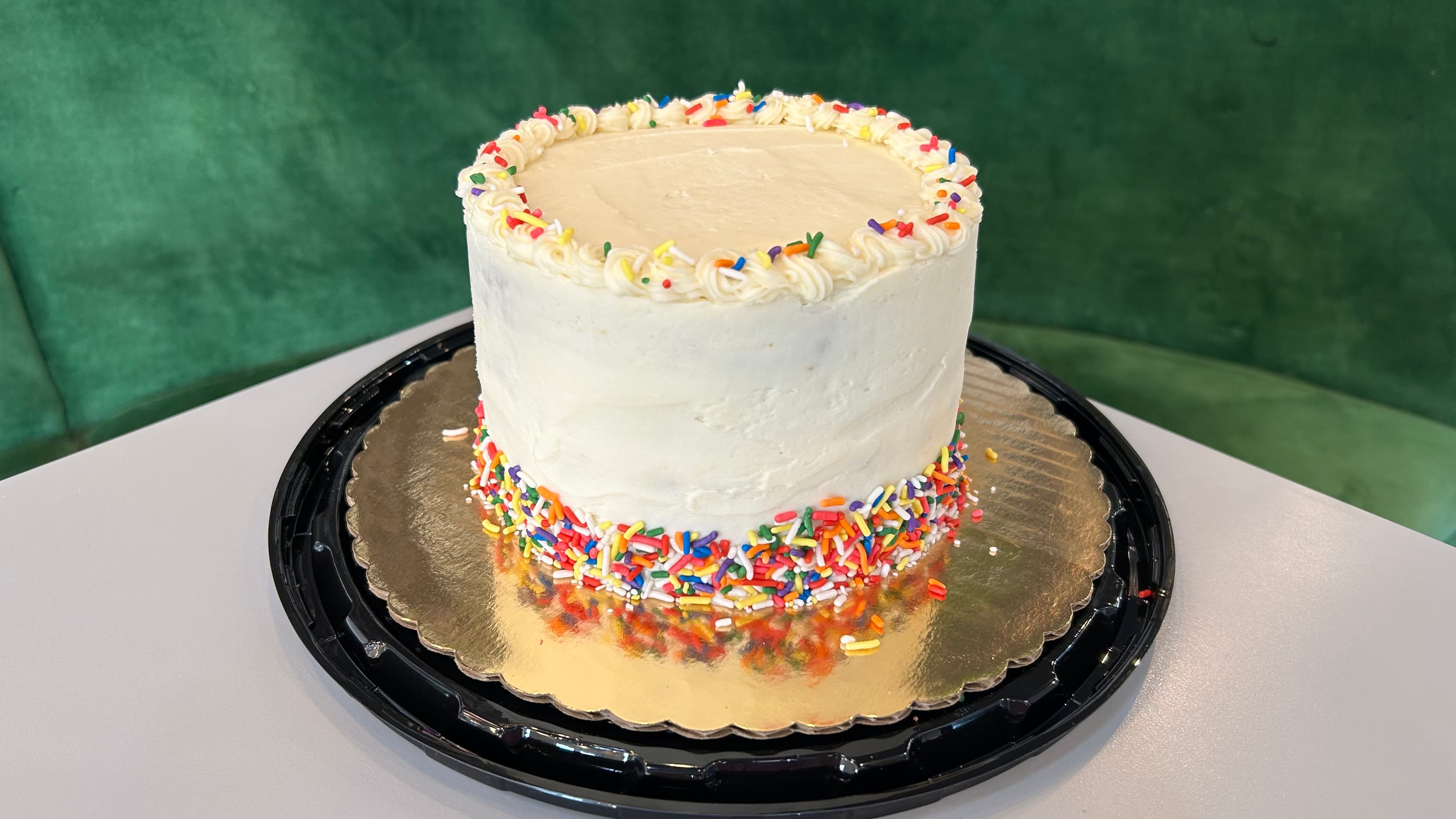 Gluten-Free Vanilla Cake (6 inch)