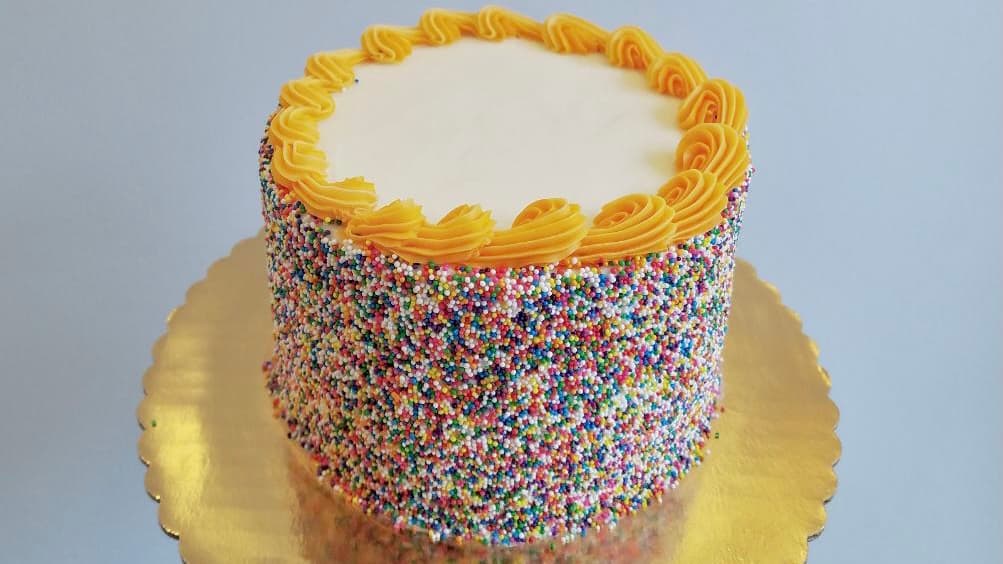 Confetti Cake (6 inch)